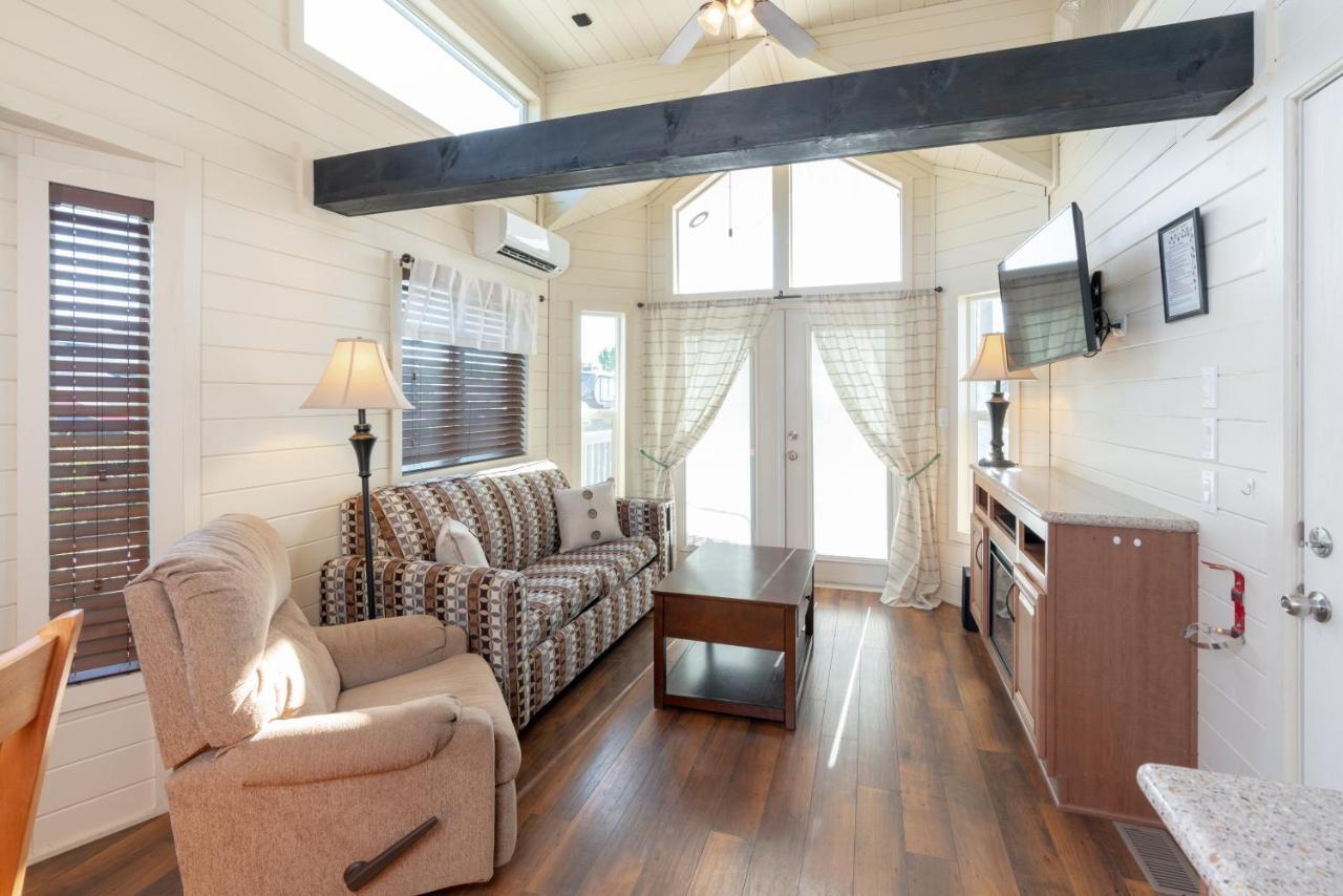 Vines Rv Resort 파소 로블레스 외부 사진