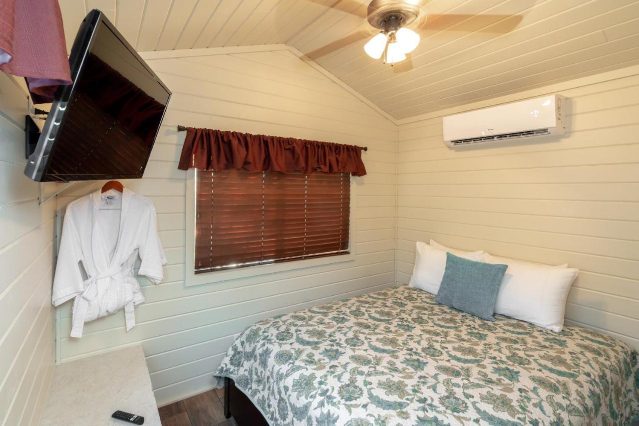 Vines Rv Resort 파소 로블레스 외부 사진