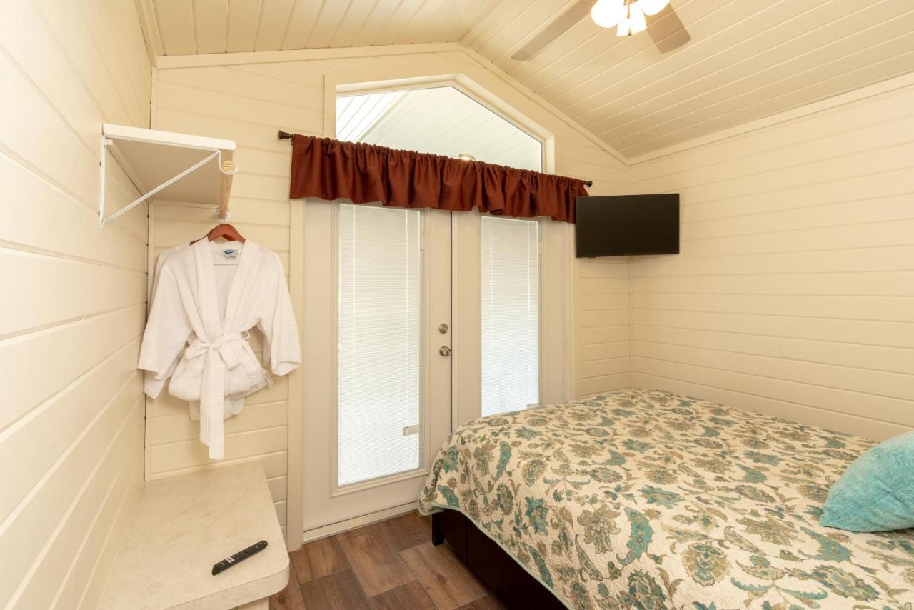 Vines Rv Resort 파소 로블레스 외부 사진